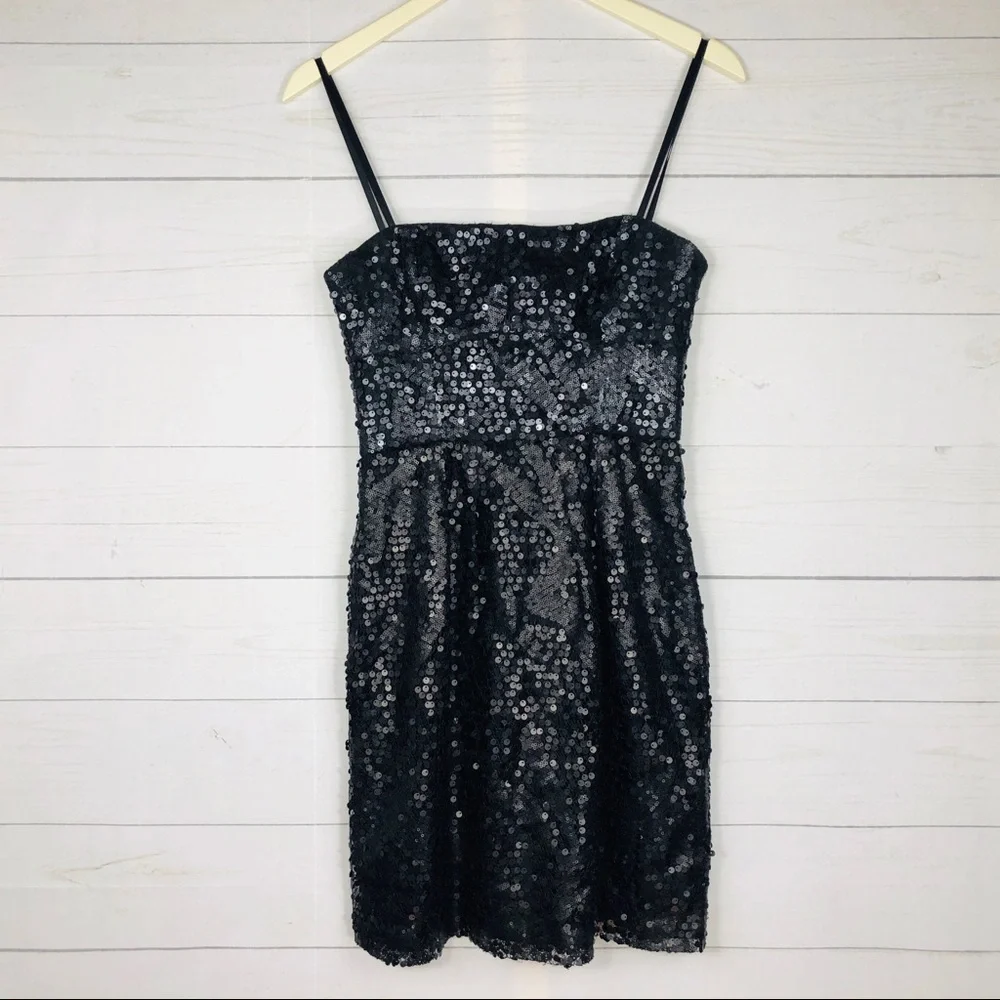 BCBGMaxAzria Strapless Sequin Cocktail Dress Sz 0 - Picture 5 of 9